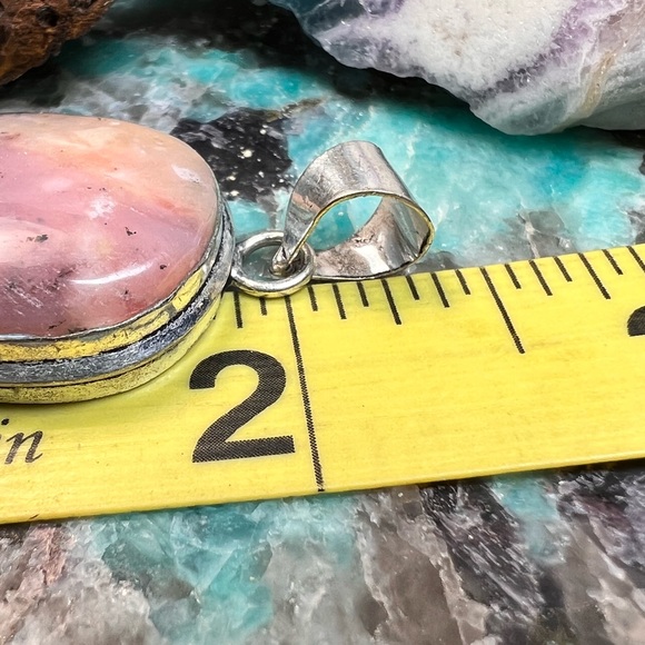 Peruvian pink opal pendant (A-6) - Picture 6 of 7